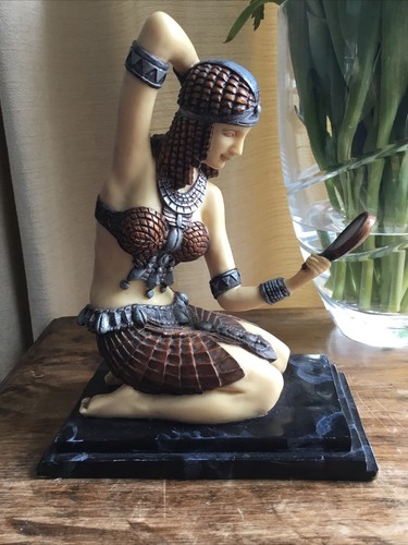 Art deco style resin - style,